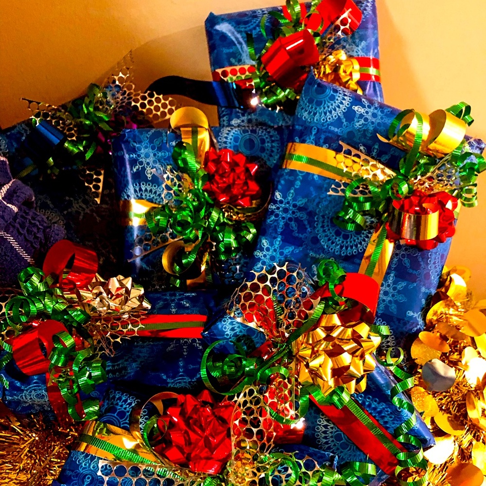 Merry Christmas & Happy New Year Closet Clearance Luxury Items Make me an offer